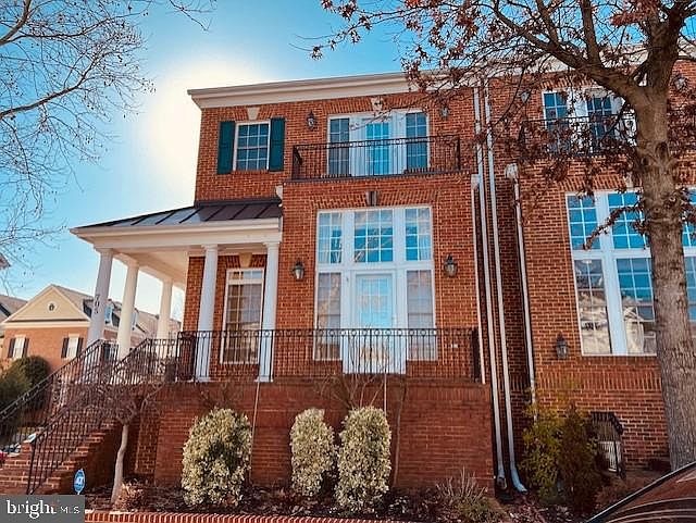 1st image of 705 Belmont Bay Dr