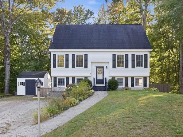 7 Sherwood Forest Drive, Canterbury, NH 03224