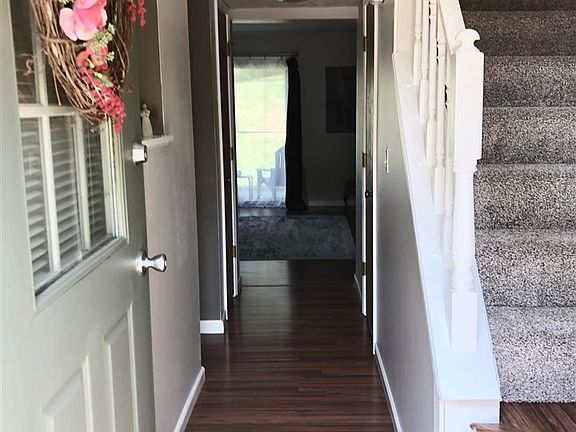 3rd image of 6462 Glendale Ct
