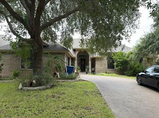3018 Edgar Allen Poe Loop, Laredo, TX 78041