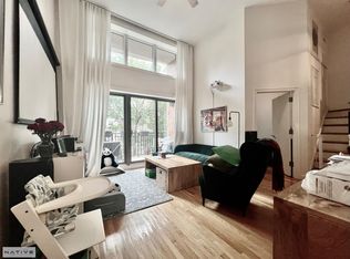 645 Leonard St APT 3F, Brooklyn, NY 11222