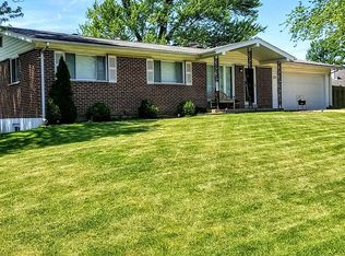 5201 Faro Dr, Saint Louis, MO 63128