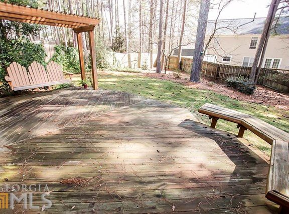 3rd image of 4175 Pineset Dr