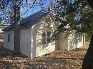 N15076 Grant St, Amberg, WI 54102