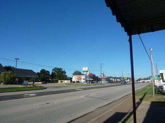 2nd image of 205 W Royall Blvd