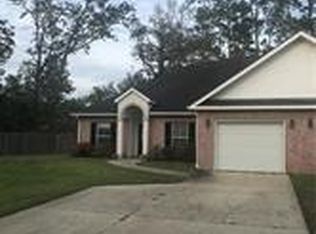 40124 Emerald Dr #B, Ponchatoula, LA 70454