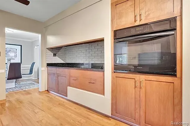 4753 Quarton Rd — Photo 42
