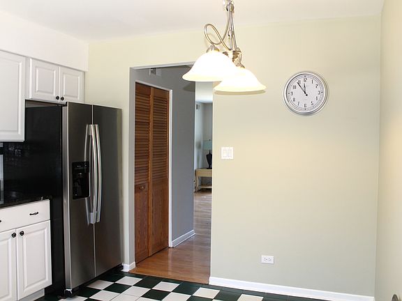4th image of 9408 Bay Colony Dr APT 2N