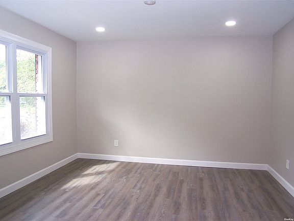 4th image of 50 Dorothy St