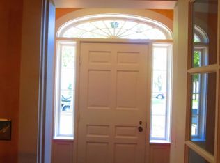 57 Gillette Ave, Springfield, MA 01118