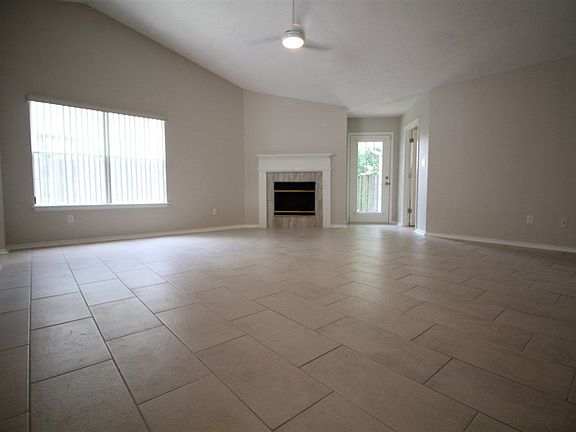 2nd image of 392 Mirabelle Dr