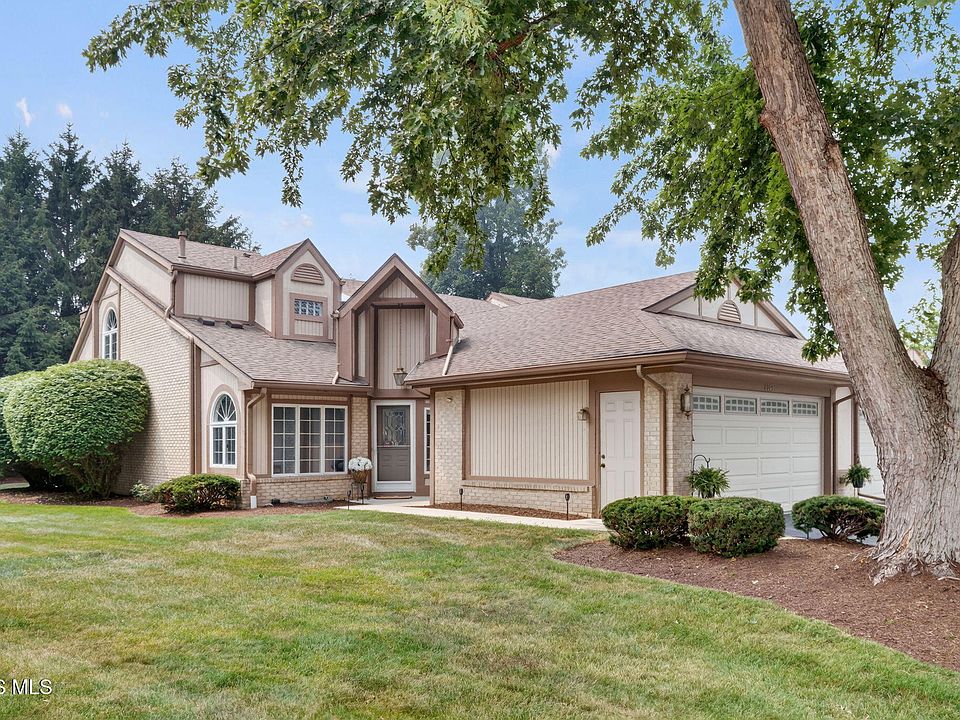 1st image of 6049 Suffolk Ln
