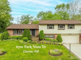 6701 Park Vista Rd, Englewood, OH 45322