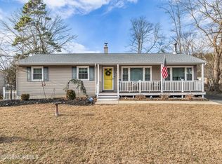 16 Blue Spruce Drive, Jackson, NJ 08527