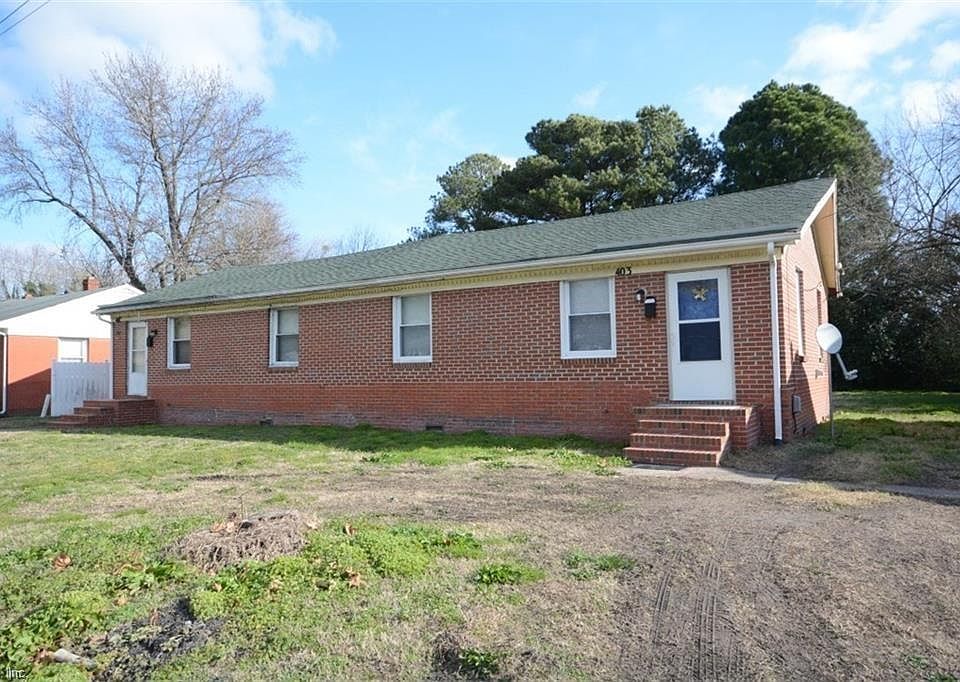 1st image of 403 Carver Cir