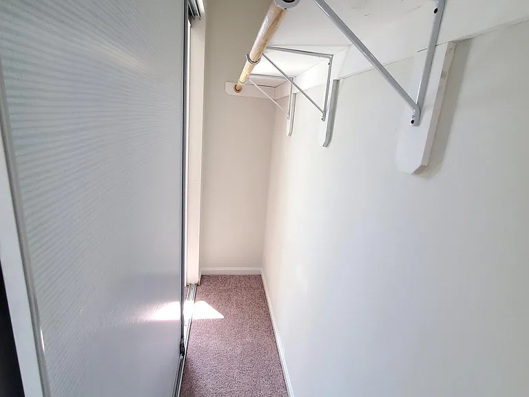 15582 Northgate Dr — Photo 34