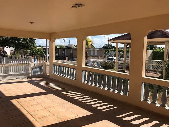 2nd image of 117 Calle 14