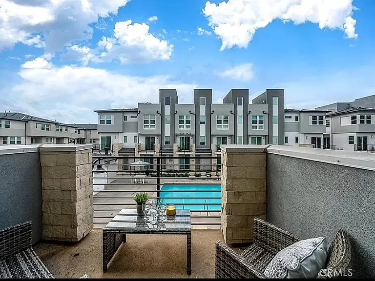 1311 W Cara Dr — Photo 29