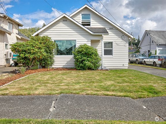 2nd image of 213 Karr Avenue