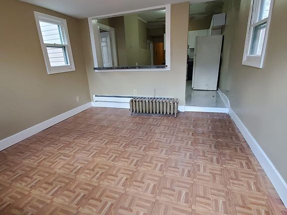 3rd image of 71 Lenox Ave #B2