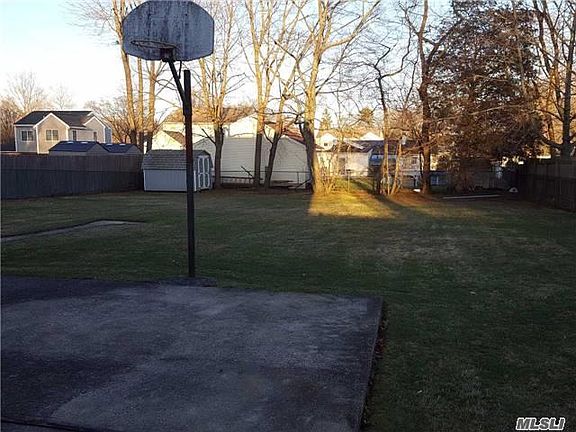 2nd image of 862 Ocean Ave