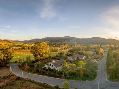 676 Scotland Ct, Santa Rosa, CA, 95409