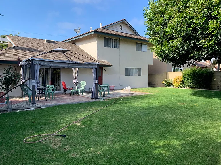 6412 Weber Cir — Photo 11