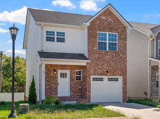 511 Charleston Cove Way, Clarksville, TN