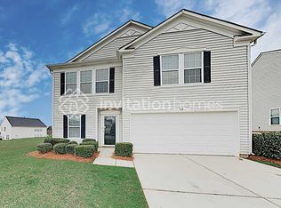 513 Zander Woods Ct, Mount Holly, NC 28120