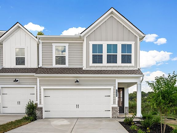 2nd image of 2323 Juneau Ln