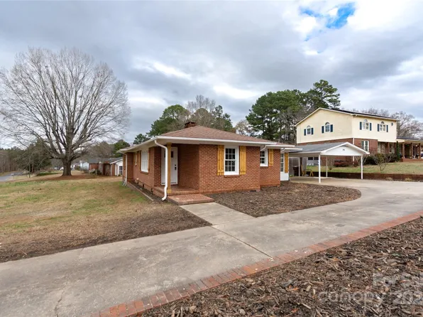 245 Allenton St #1/2, Norwood, NC 28128