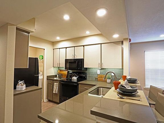 2nd image of 15240 Amberly Dr #1518