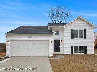 4382 Sunset Dr, Potterville, MI 48876