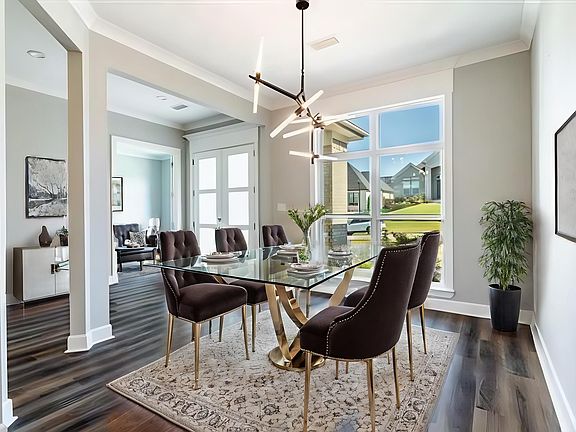 5th image of 9849 Laurel Oak Dr