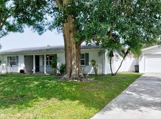 1440 Thornhill Ln, Sebastian, FL 32958