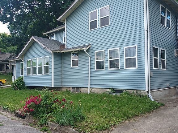 2nd image of 630 N Pleasant St #1