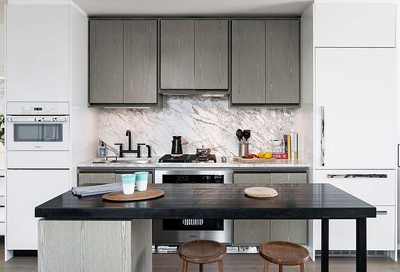 2nd image of 626 1st Ave APT E34h