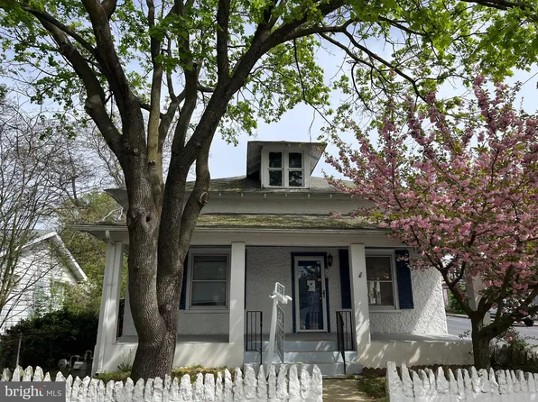 720 W Virginia Ave, Martinsburg, WV 25401