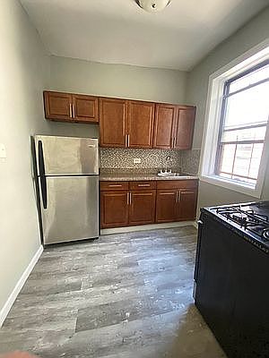 1st image of 409 E 21st St #C4