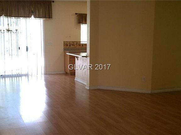 4th image of 10662 Foggy Glen Ave #0