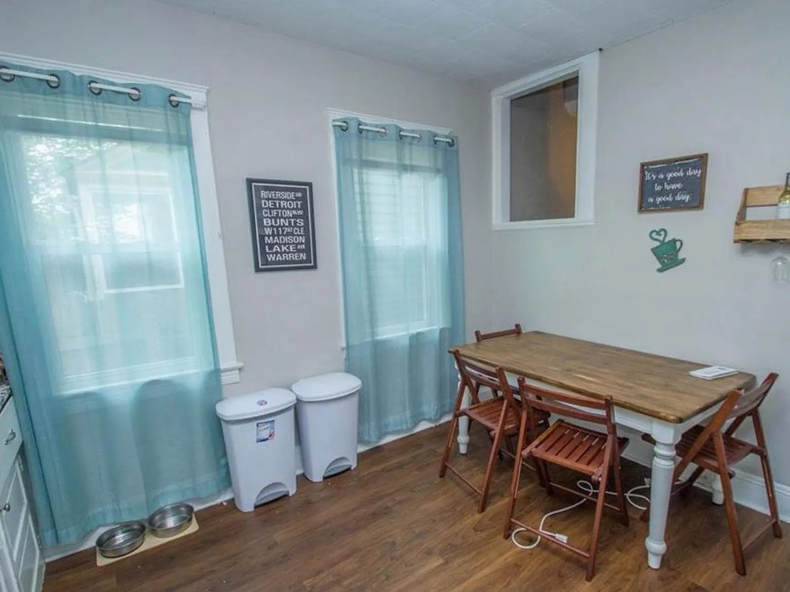 3 bed, 2208 sqft, $1,500 — Photo 2