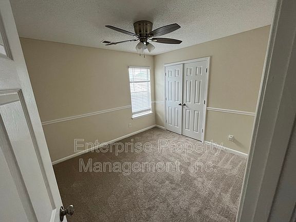 4th image of 6869 Century Oaks Dr