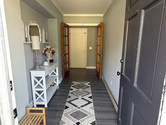 3rd image of 213 Briarwood Dr