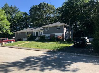 3 White Rock Rd, Coventry, RI 02816