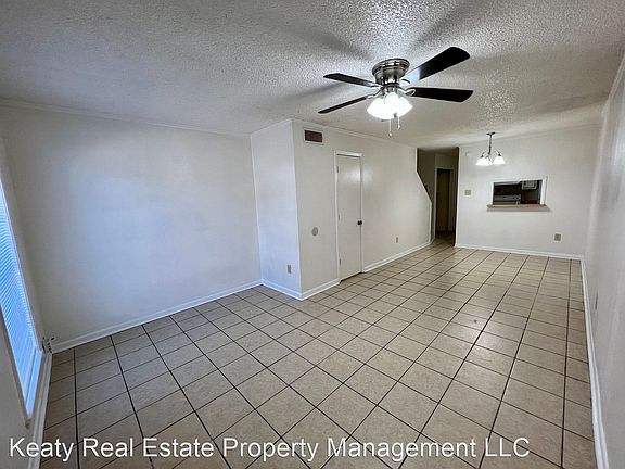 2nd image of 227 Ryder Dr