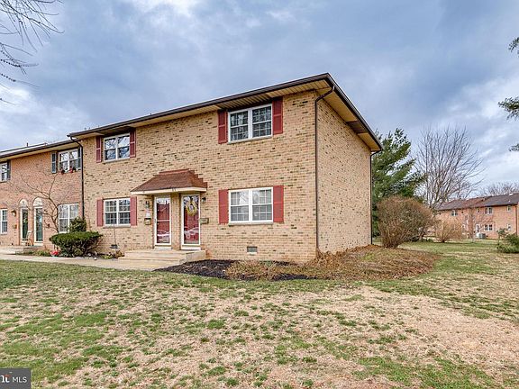 2nd image of 65 Eaves Mill Rd