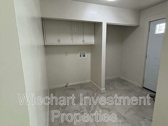 4th image of 307 E Auglaize St APT A