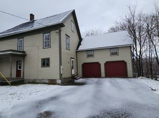 95 Autumn Street, Newport City, VT 05855