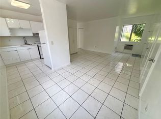 31 Navarre Ave #9, Miami, FL 33134