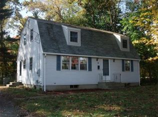 48 Claremont St, Westfield, MA 01085